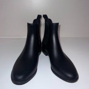 Sam Edelman Women's Tinsley Black Matte Chelsea Rain Booties Size 8